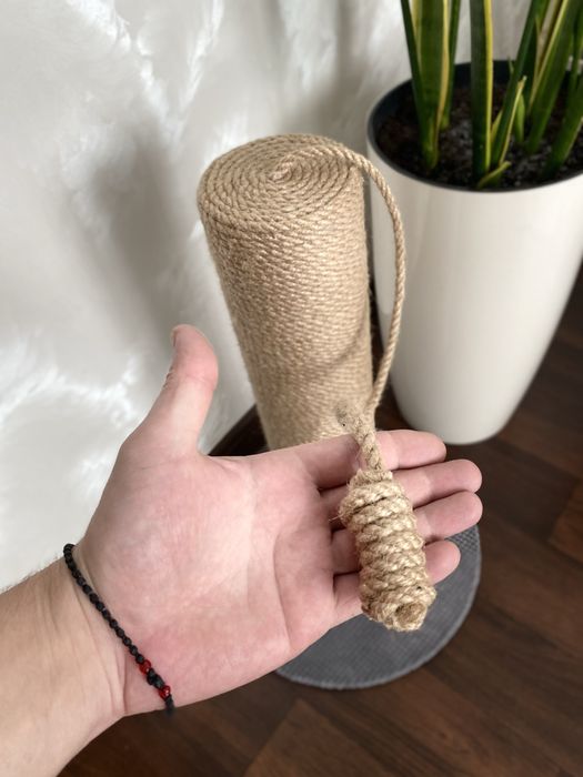 Кігтеточка для кота,якісна кігтеточка.