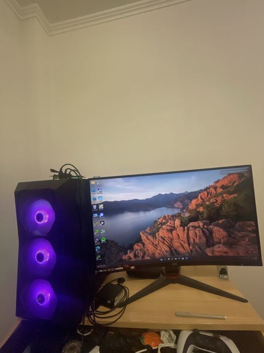 Monitor 240 hz perfeito estado 27 polegadas