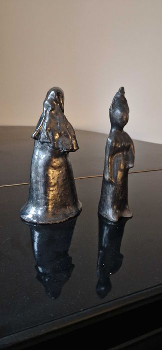 Rzezba ceramika sygnowana Solange aukcyjna antyk dekor