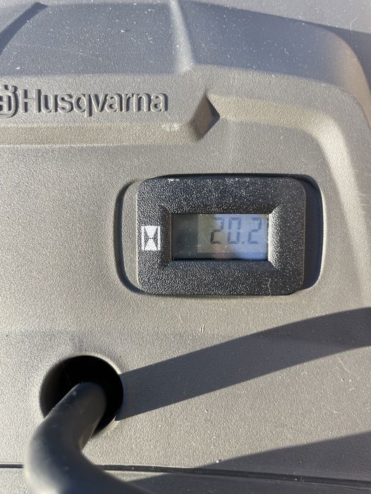 Husqvarna TC 242T traktorek kosiarka 20h pracy 2022r jak NOWY