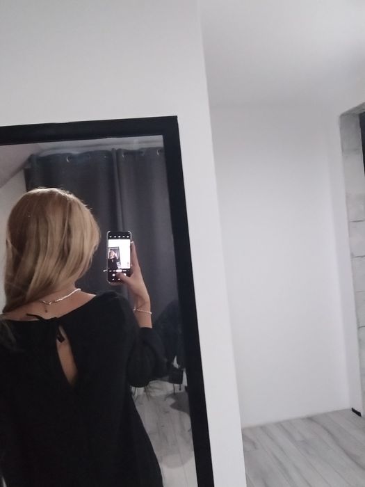 Sukienka luźna czarna falbanki długi rękaw kokardka piękna