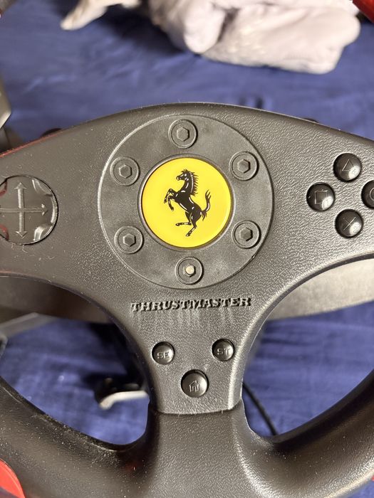 Kierownica do pc thrustmaster ferrari racin wheel