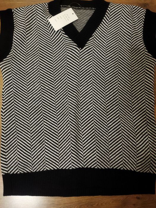 Безрукавка  жилетка