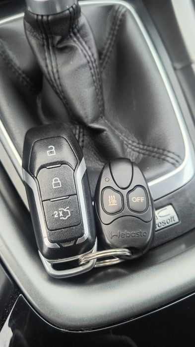 Ford Mondeo MK5 2.0 diesel, Webasto, lampy full LED, kamera  i inne