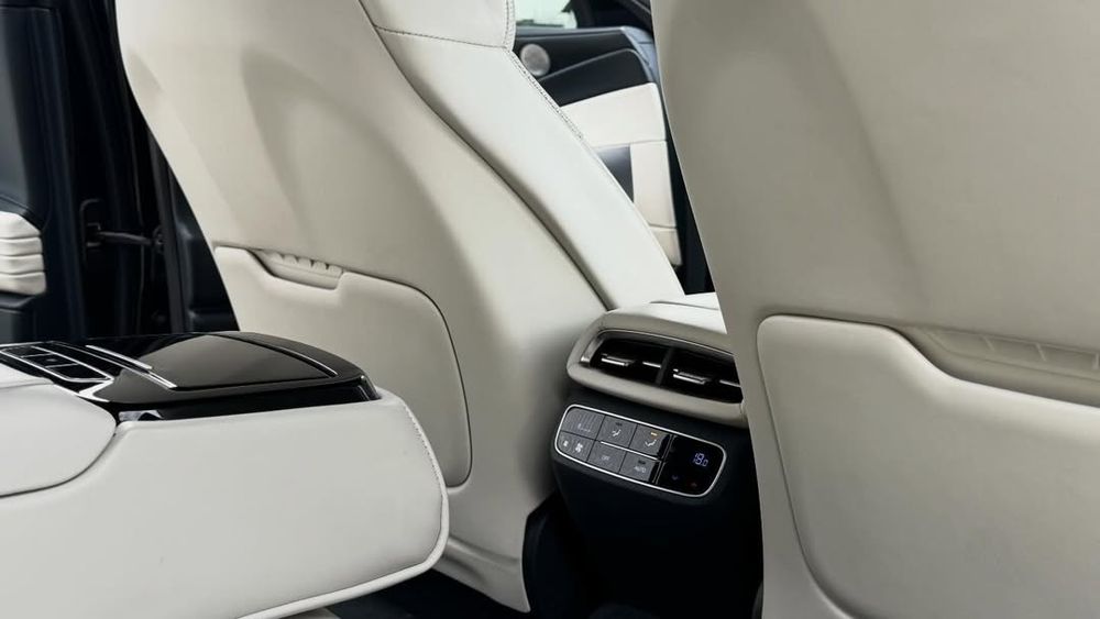 Hyundai Group, Genesis (Генезіс) G80