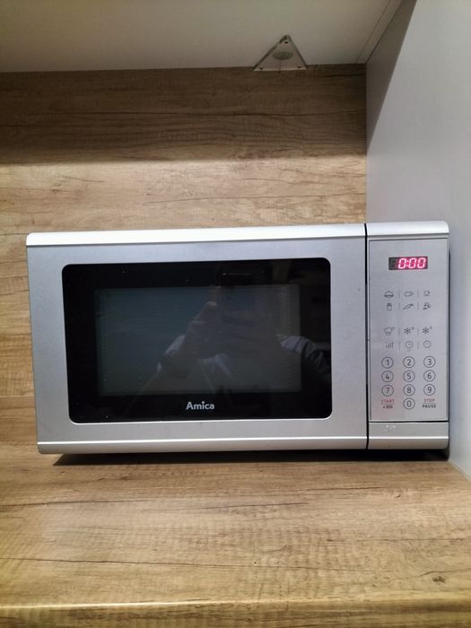 Kuchenka mikrofalowa Amica AMSF20E1S