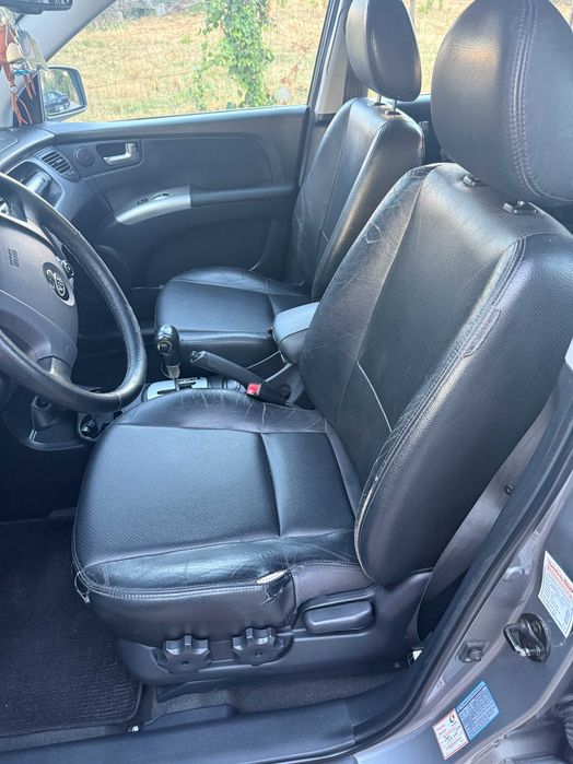 Kia Sportage II - Caixa Automática
