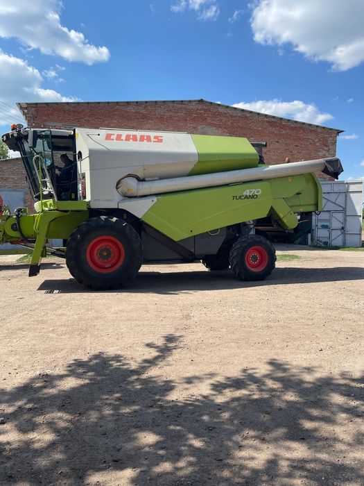 Claas Tucano 470