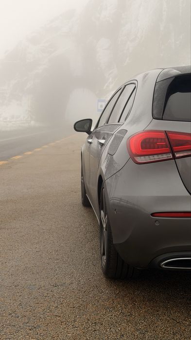 Oportunidade-Mercedes A180D em excelente estado