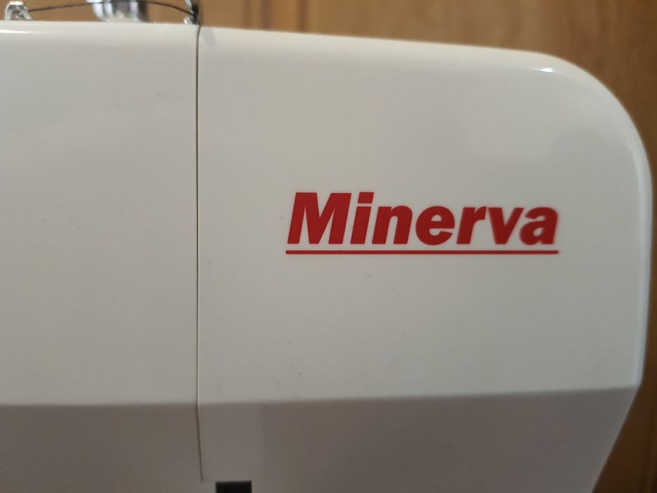 Машинка швейная электрическая Minerva M 320