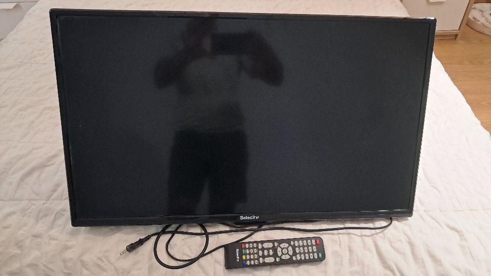 LCD  Selectine e suporte parede