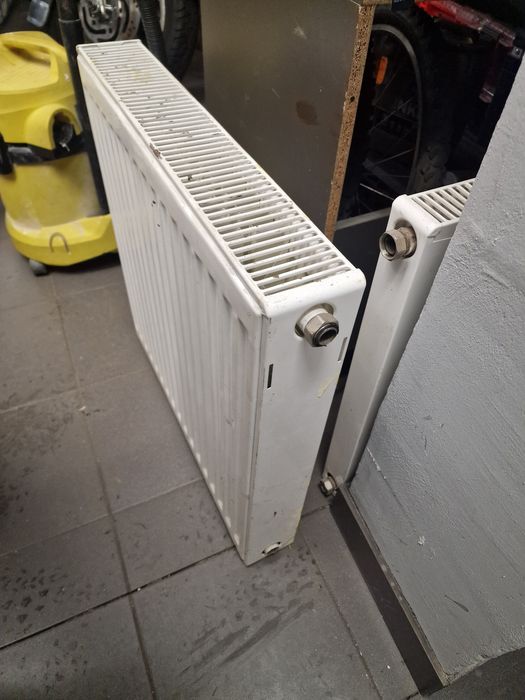 Grzejnik 60cm x 60cm x 10cm