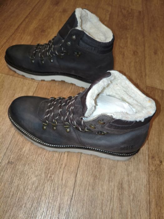 Ботинки зимові, нові .Португалия.