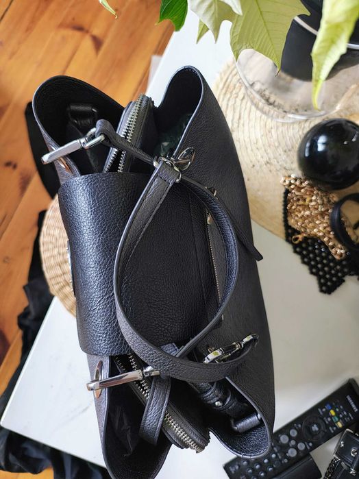 Torebka kuferek Tommy Hilfiger