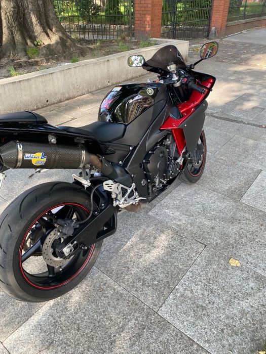 Yamaha r1 z 2010 rok zarejestrowana LeoVince