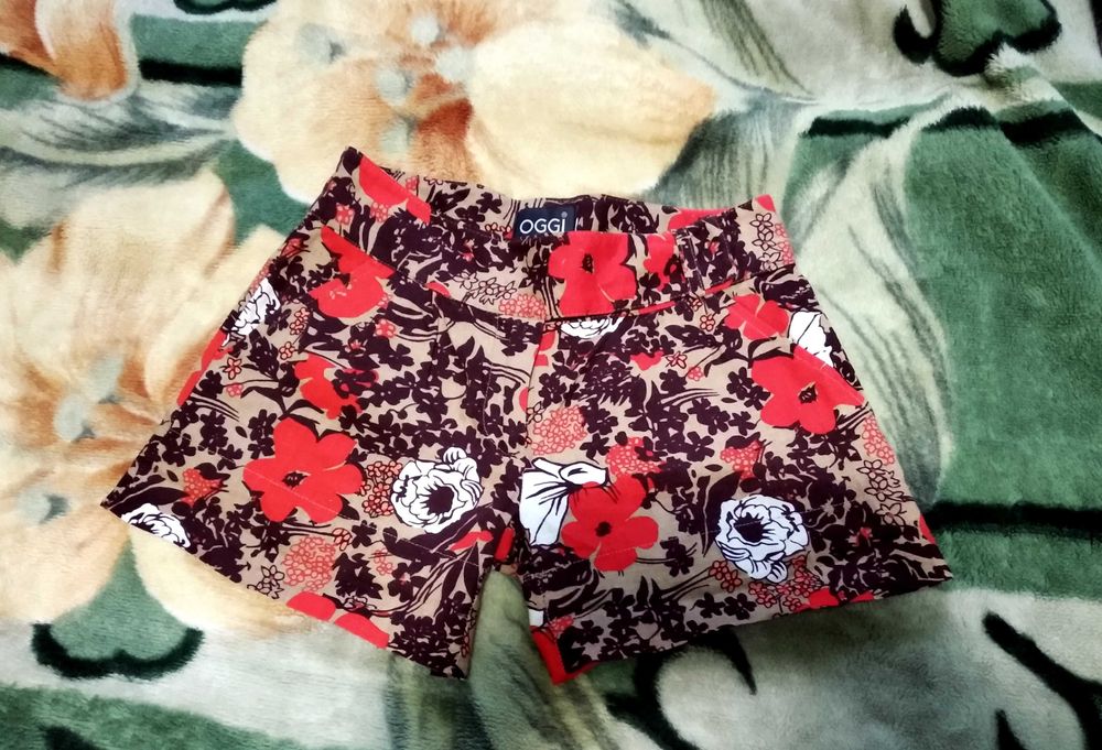 Шорты в цветочек на девочку 146-152 шорти у квіточку (хлопок-лен)