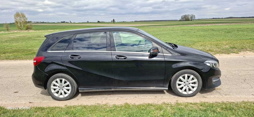 Mercedes B  klasa 180
