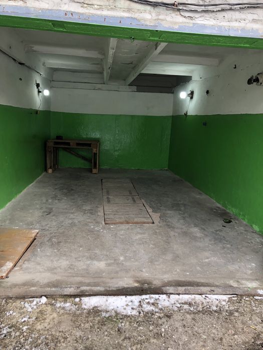 Гараж-мастерская