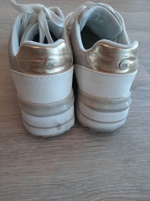 Tenis Xti Urban Brand nr 40