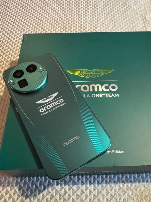 Unikatowy smartfon REALME GT 8 Pro 5G 16/512GB 144Hz Dream Edition