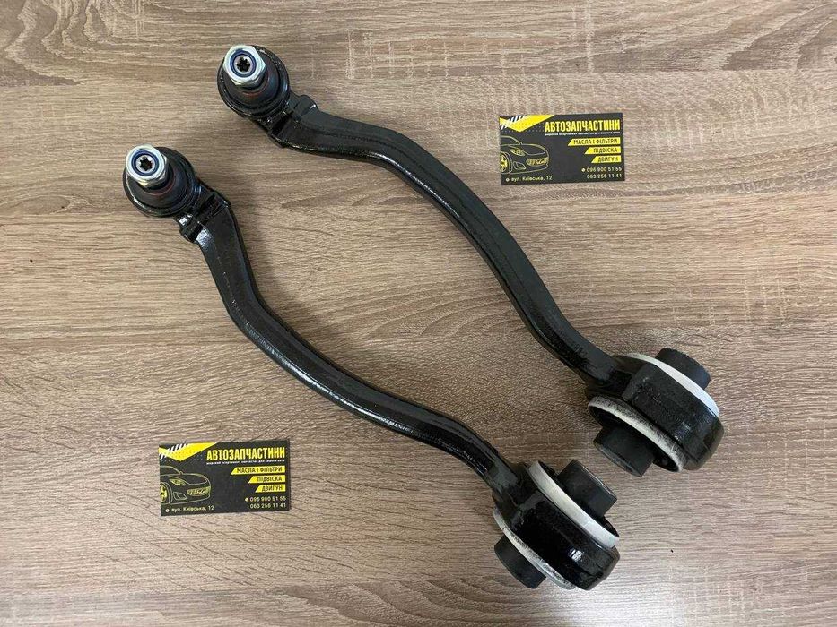 Комплект важелів Raiso передньої підвіски Mercedes Benz C-Class (W203)