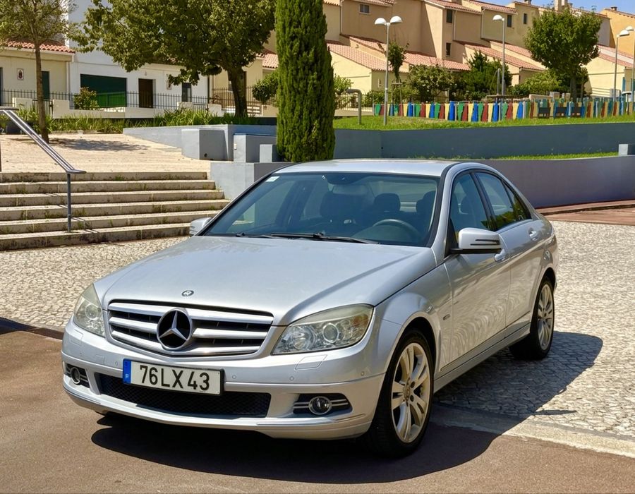 Mercedes-Benz C 180 Kompressor BlueEFFICIENCY (2010) – 133,000 km – Excellent Condition