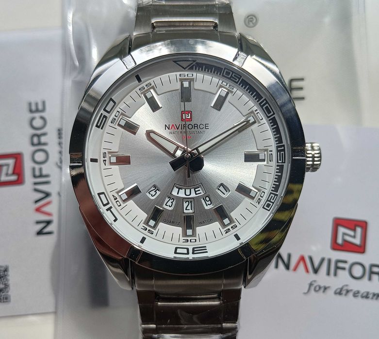 NAVIFORCE кварцовий годинник (модель NF9038)