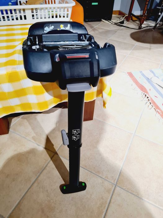 Cadeira automóvel Besafe e base Besafe