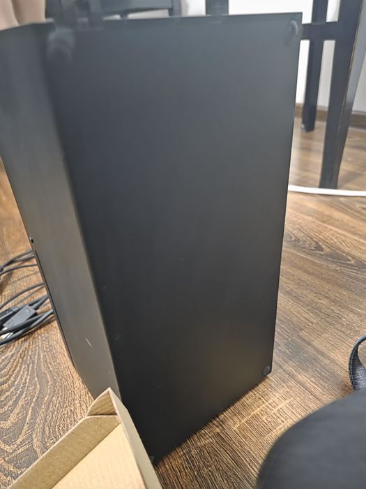 Xbox Series X (287 год гри) + Кейс + Док-станція з АКБ. Повний комплек
