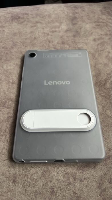 Lenovo Tab One 64GB + Capa