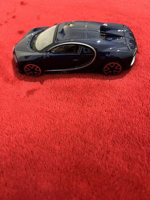 Bugatti chiron novo sem arranhões