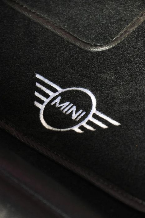 MINI 5-Door521691948259092481
