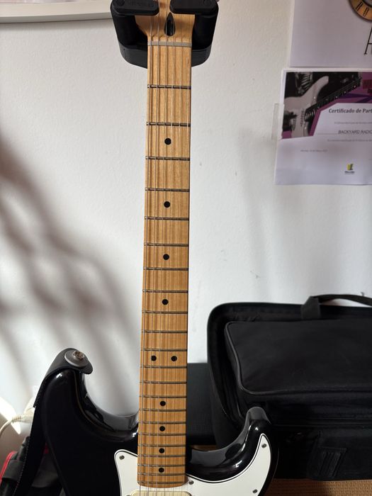 Fender Stratocaster Player II com upgrades