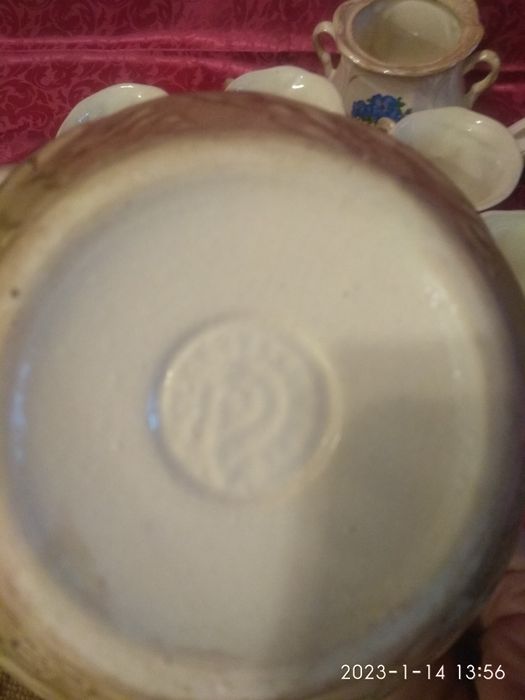 Чайный сервиз на 6 персон