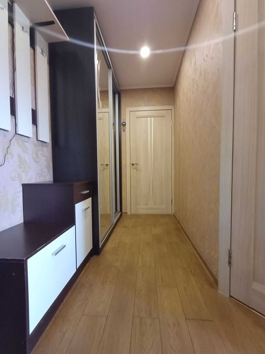 Продам 2-комнатную с автономкой Сечевых Стрельцов 90Б