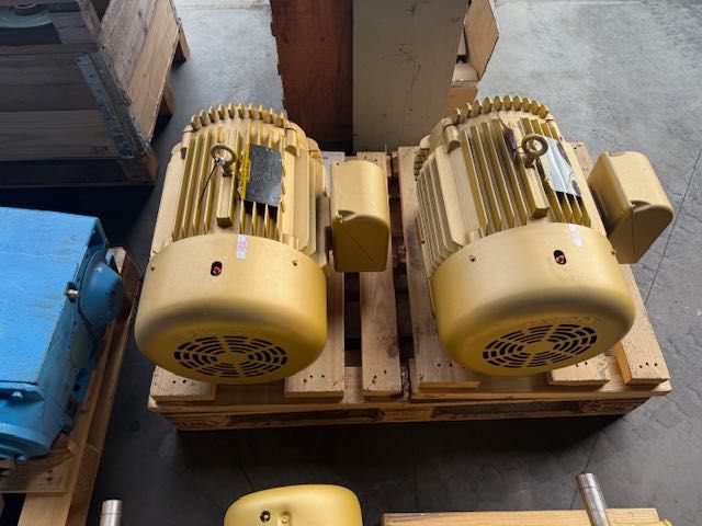 reduktor hydrauliczny do rozdrabniarki odpadów szreddera