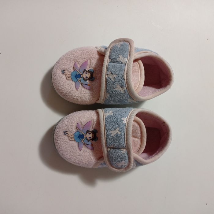Домашні капці для дівчинки