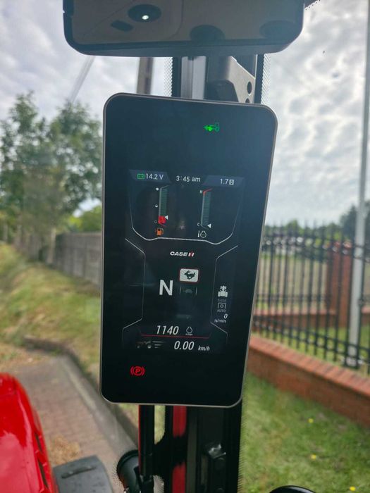 Ciągnik sadowniczy CASE QUANTUM 80V  model 2025r