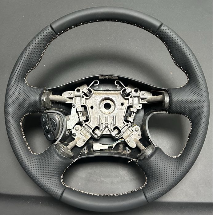 Nissan Terrano II 3.0di 2 lug. p restauro — photo 5