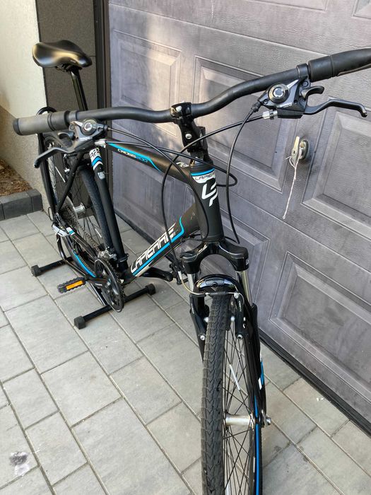 la pierre cross 200
