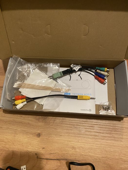 Projector VANKIO V630 + Suporte + Tela + Tv Stick Chiamos