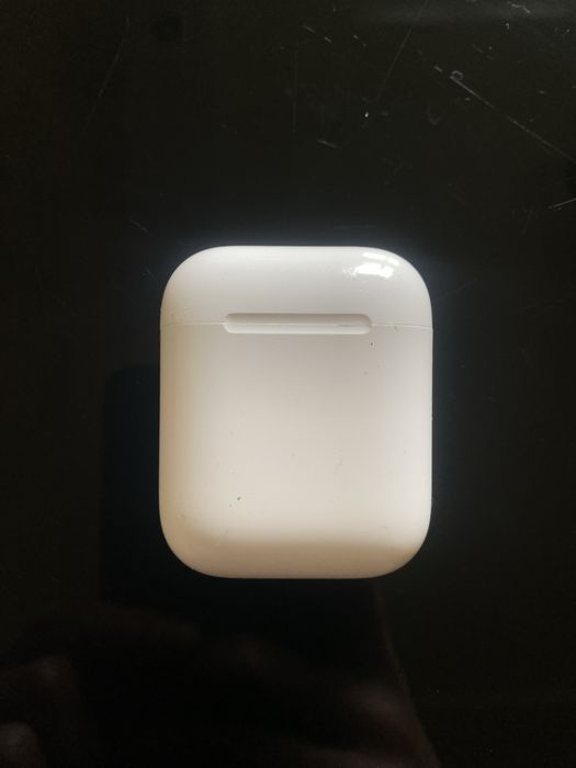 Кейс  apple airpods 2модель A 2031