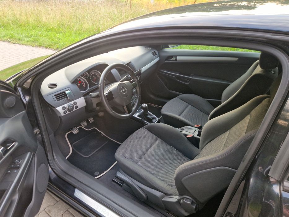 Opel Astra H GTC 2.0 Turbo 200KM.