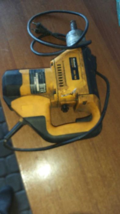 Перфератор Einhell BBH 950