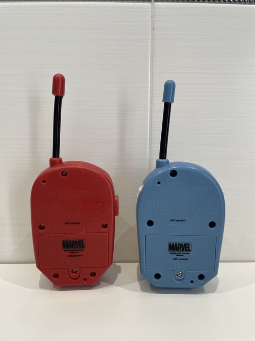 Conjunto Walkie Talkie Marvel Avengers Iron Man Captain America