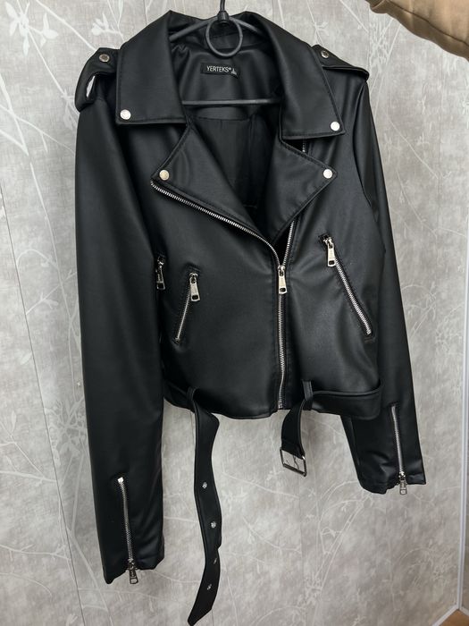 Продам курточку!