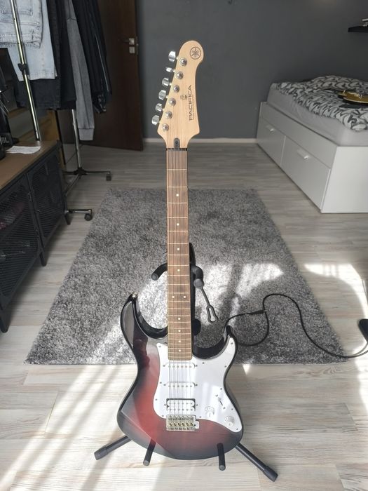 Yamaha Pacifica PAC112J - gitara elektryczna - sprawna