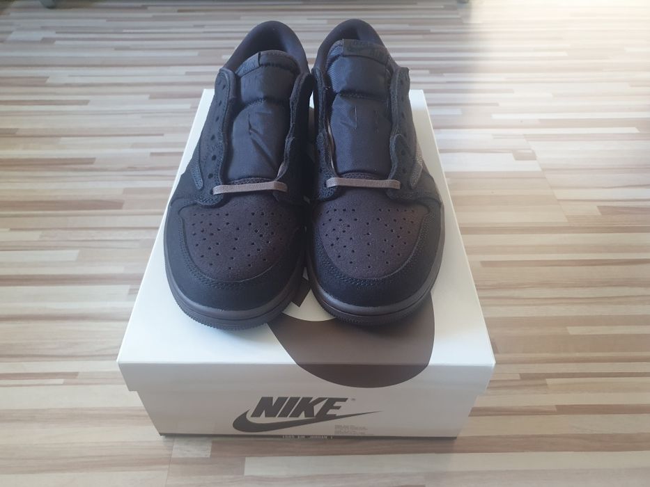 Air Jordan 1 Low Travis Scott Velvet Brown