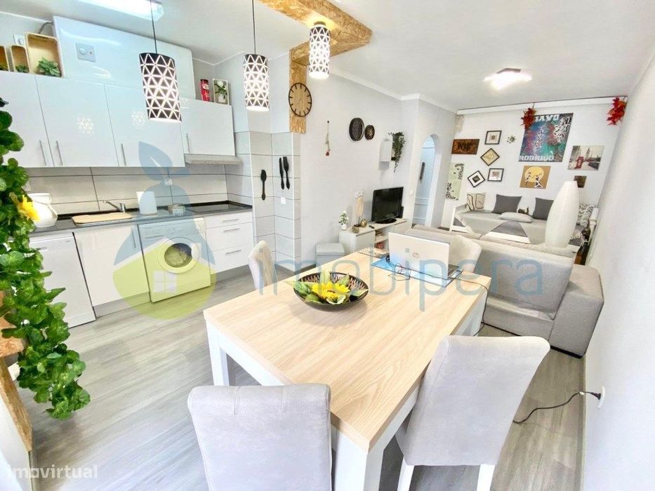 Apartamento T1 em 2º linha de praia a apenas 2 minutos a pé da praia!
