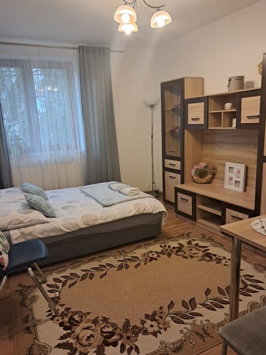 Samodzielne mieszkanie 2-pokojowe pod Wawelem na krótki termin.45m.